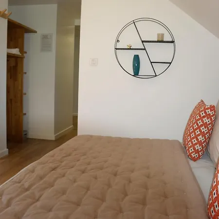 Le Clot De La Hount Bed & Breakfast